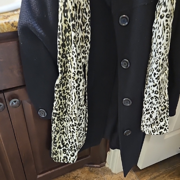 Jonathan Michael Black Coat Wool W/animal Print Scarf Size 8 - Picture 4 of 7